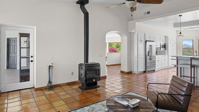 Detail Gallery Image 14 of 59 For 12494 Palos Tierra Rd, Valley Center,  CA 92082 - 4 Beds | 3 Baths