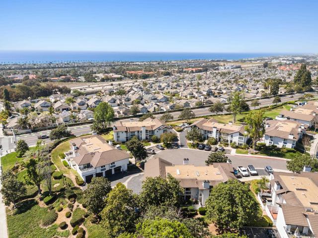 Image 31 of 37 For 863 Violet Ct