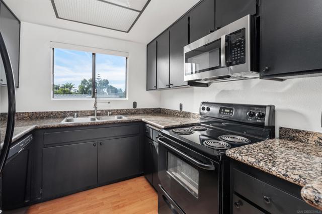 4412 Arizona, San Diego CA: https://media.crmls.org/mediaz/8ee79052-742d-426a-aec6-5851030c2a58.jpg