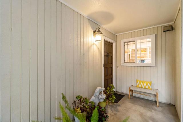 502 W Sunnyoaks Avenue, Campbell CA: https://media.crmls.org/mediaz/8ee8df45-767a-4d66-838c-b691775fac83.jpg