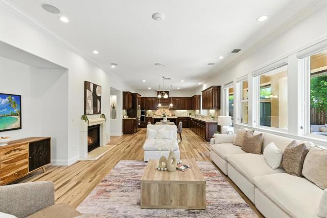 707 Torreya Avenue, Sunnyvale CA: https://media.crmls.org/mediaz/8ee935ef-acee-4f3e-beec-e5c3acdff983.jpg