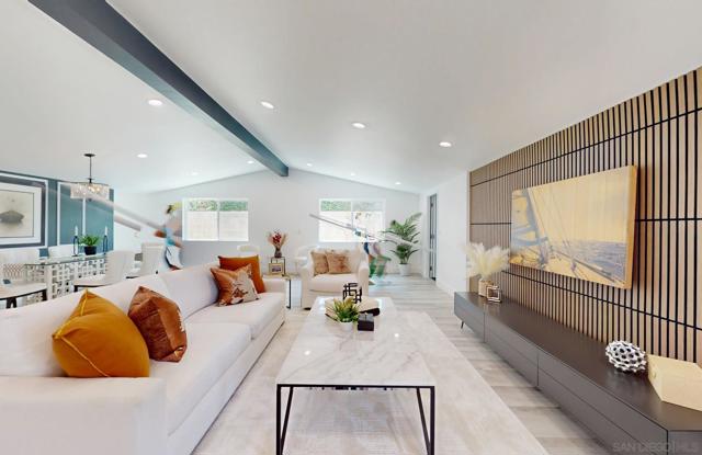 873 Towne Street, Costa Mesa CA: https://media.crmls.org/mediaz/8ee9c423-47eb-4b20-a25d-321c71c8a0da.jpg