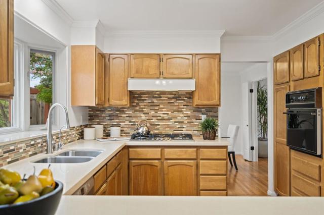 135 Belvue Drive, Los Gatos CA: https://media.crmls.org/mediaz/8eea71e9-03e0-4e70-a985-e1253172ef55.jpg