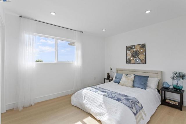 365 Monaco Ave, Union City CA: https://media.crmls.org/mediaz/8eeb5085-7c8a-4bc3-96e3-6dd3863fcd9d.jpg