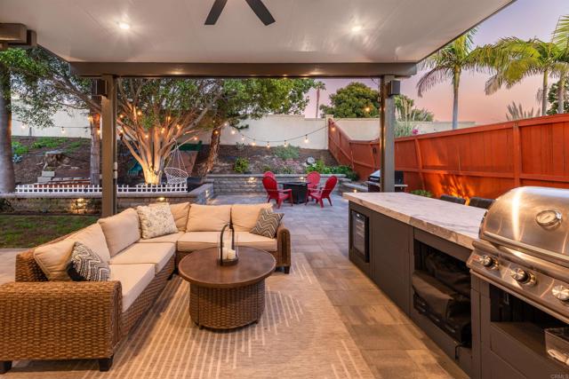 Detail Gallery Image 34 of 51 For 5162 Berryessa St, Oceanside,  CA 92056 - 5 Beds | 3 Baths