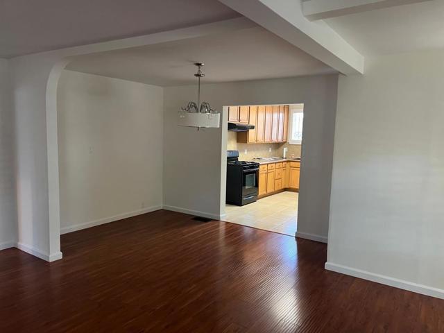 589 N Monroe street, San Jose CA: https://media.crmls.org/mediaz/8eee7324-ac86-41a0-96a2-d4a3b03ce84f.jpg