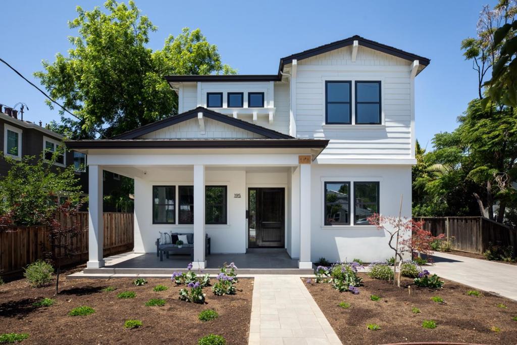 195 N 3rd Street