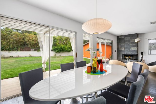 3229 Rosewood Avenue, Los Angeles CA: https://media.crmls.org/mediaz/8eef27a5-5eb7-45c1-ad3f-054577b82ae2.jpg