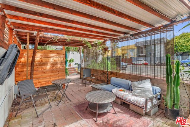 2511 Pacific Avenue, Venice, California 90291, 1 Bedroom Bedrooms, ,1 BathroomBathrooms,Single Family Residence,For Sale,Pacific,24386403