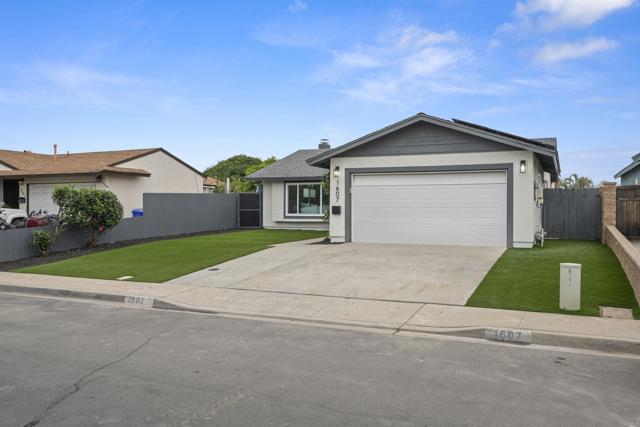 Detail Gallery Image 41 of 47 For 1607 Bubbling Well Dr, San Diego,  CA 92154 - 5 Beds | 3 Baths