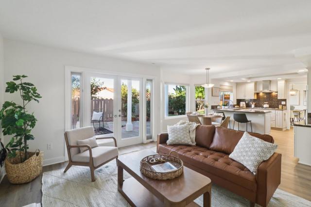 2933 Via Emerado, Carlsbad CA: https://media.crmls.org/mediaz/8ef22b3f-aa1e-4a44-8814-30cde88d0fdf.jpg