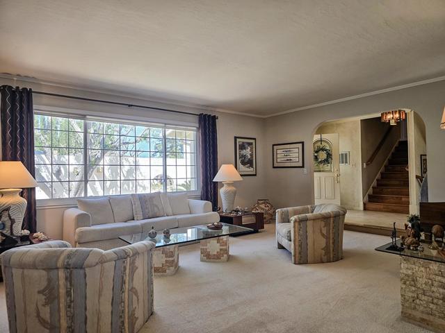 6128 Corte De La Reina, San Jose CA: https://media.crmls.org/mediaz/8ef28609-b1e1-4075-865a-5d573ba5023d.jpg