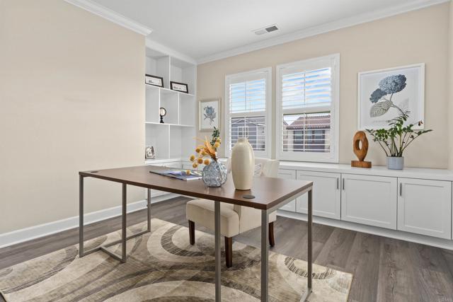 Image 35 of 52 For 1077 Calle Pilares