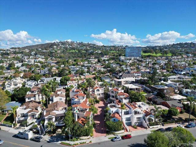 Detail Gallery Image 39 of 45 For 7339 Draper Ave, La Jolla,  CA 92037 - 3 Beds | 3 Baths