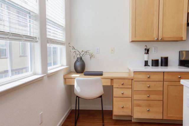 878 Luz Del Sol Loop, Milpitas CA: https://media.crmls.org/mediaz/8ef37598-0814-4695-9cb6-c50a19bfc6e2.jpg