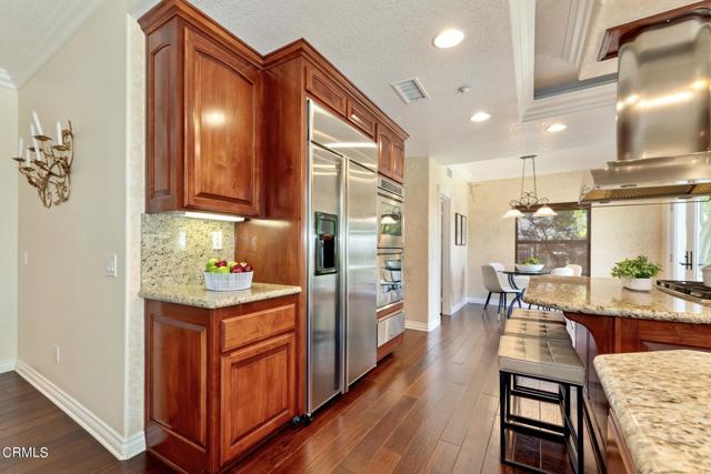 Detail Gallery Image 15 of 73 For 6913 Royal Hunt Ridge Dr, Riverside,  CA 92506 - 4 Beds | 3/2 Baths