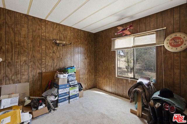 Image 15 of 38 For 44700 Terwilliger Road