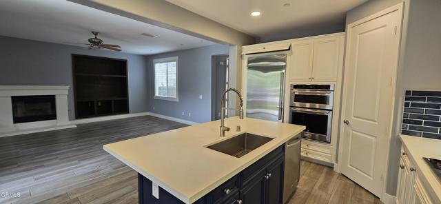 Detail Gallery Image 3 of 21 For 1465 Donegal Way, Oxnard,  CA 93035 - 4 Beds | 3/1 Baths