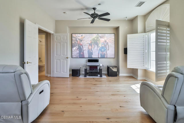 164 Via Sandra, Newbury Park CA: https://media.crmls.org/mediaz/8ef621b5-b67b-4b23-b7ad-6ebe1f6a6080.jpg