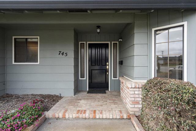 745 Ambrose Drive, Salinas CA: https://media.crmls.org/mediaz/8ef651bc-b9da-4548-90bf-feb70a80fbde.jpg
