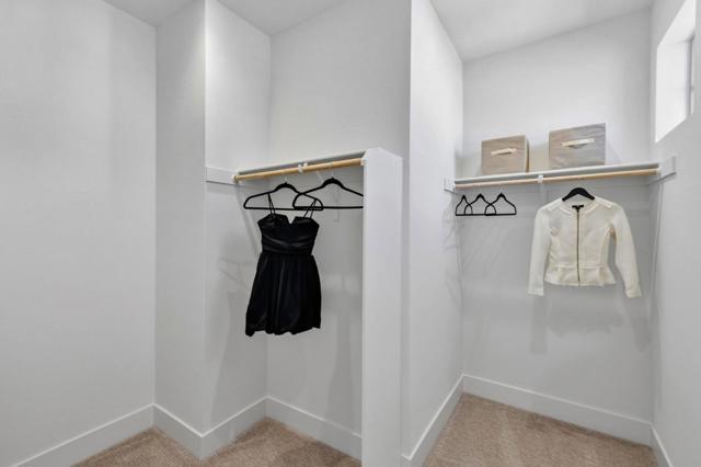 184 Oak Circle, Walnut Creek CA: https://media.crmls.org/mediaz/8ef72218-69f6-4bf3-8f8b-50889c73ff3e.jpg