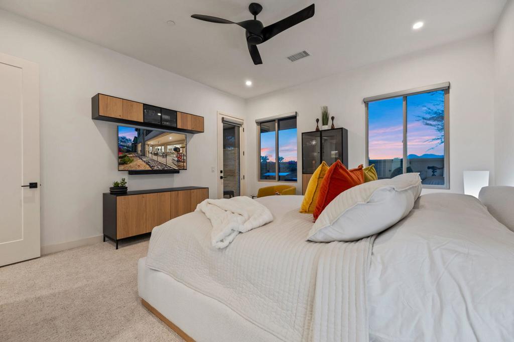 MLS #219138683DA image #23