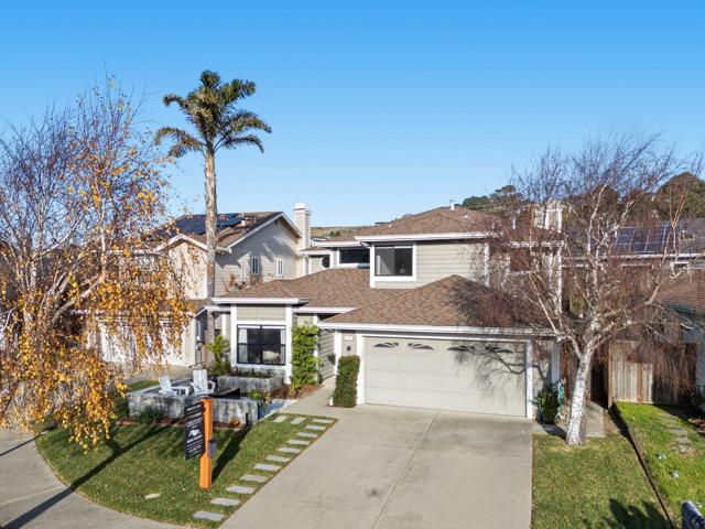 229 Marvilla Circle, Pacifica CA: https://media.crmls.org/mediaz/8ef77f2b-5bdb-492e-8654-dc625e53701e.jpg