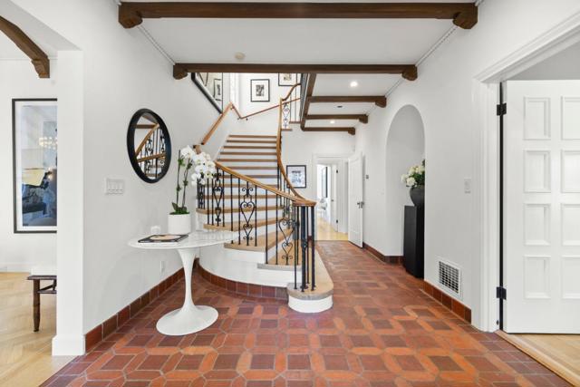 310 Virginia Avenue, San Mateo CA: https://media.crmls.org/mediaz/8efc0d86-47f0-4abc-bdef-81929bf670e3.jpg