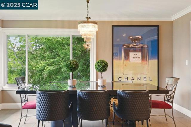 314 Draeger Dr, Moraga CA: https://media.crmls.org/mediaz/8eff3e62-672c-47ec-91a9-eb8ec74c608f.jpg