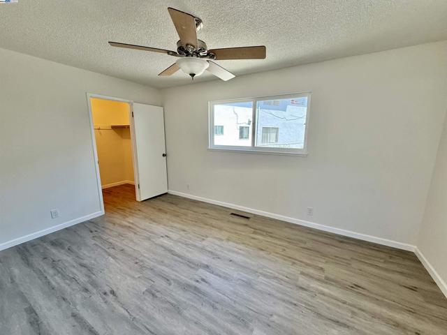 809 Coburn Ct, San Leandro CA: https://media.crmls.org/mediaz/8f003877-a525-4b2f-9a17-34ebf18bff4c.jpg