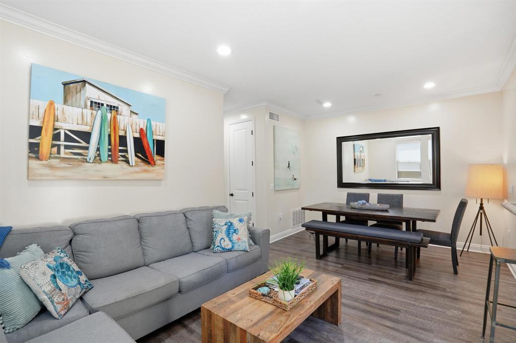 1137 Felspar Street - photo 3