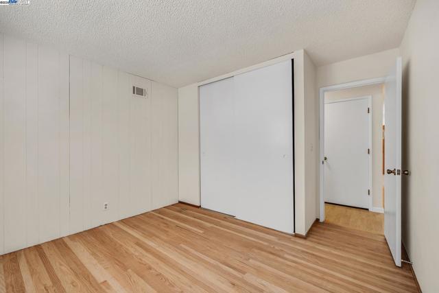 16651 Selby Dr, San Leandro CA: https://media.crmls.org/mediaz/8f0151f4-0376-43f4-9fe3-9773cc387842.jpg