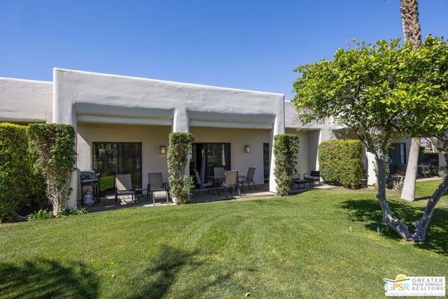 67488 Toltec Court, Cathedral City CA: https://media.crmls.org/mediaz/8f024b43-7e10-4ee3-9588-9ed131abef83.jpg