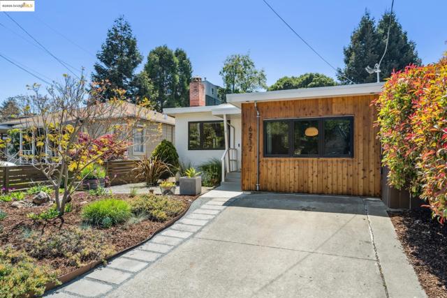 6212 Bernhard, Richmond CA: https://media.crmls.org/mediaz/8f02b4d1-b178-42ca-a7ec-41e0f5f9bde7.jpg