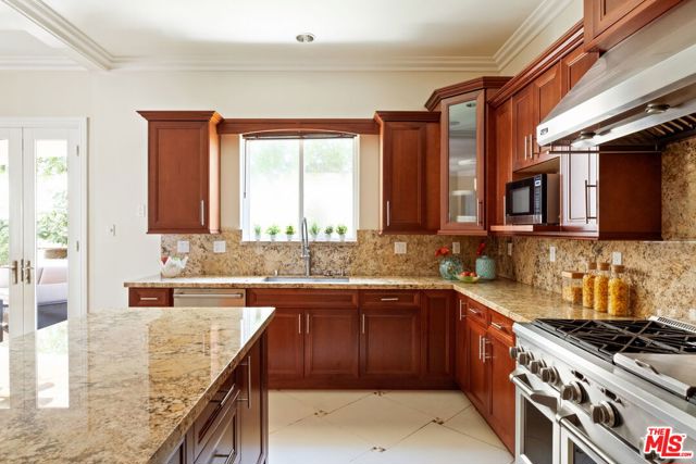 11925 Charnock Road, Los Angeles CA: https://media.crmls.org/mediaz/8f06600b-073d-43ce-a07e-46ea24f7dd73.jpg