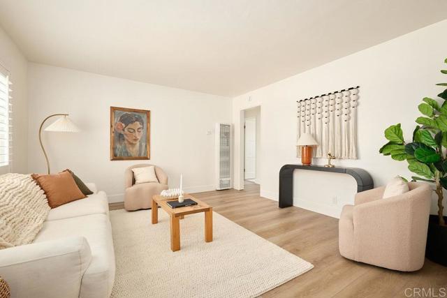1713 Stewart Street, Oceanside CA: https://media.crmls.org/mediaz/8f06b4ba-addc-40c1-ab41-23dd651ec94f.jpg
