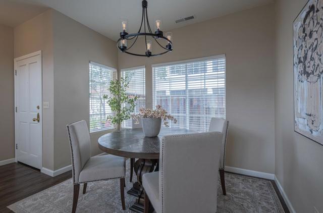 18106 Stonehaven, Salinas CA: https://media.crmls.org/mediaz/8f075026-75f7-4bae-8ff3-26dc4c948750.jpg