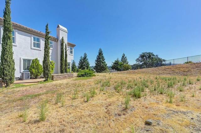 2791 Giorno Way, El Dorado Hills CA: https://media.crmls.org/mediaz/8f091ae7-a416-40a7-bb08-b0792f1367fb.jpg
