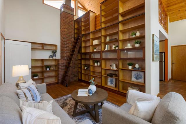 620 Olive Street, Menlo Park CA: https://media.crmls.org/mediaz/8f09ea26-17c8-469d-b4e3-049f5b9347a4.jpg