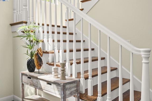 Image 31 of 52 For 783 Solana Dr