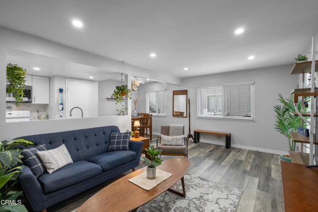 Detail Gallery Image 4 of 21 For 2582 Spinnaker Ave, Port Hueneme,  CA 93041 - 2 Beds | 1 Baths