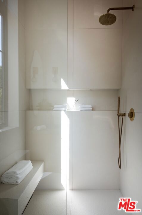 23340 Collins Street, Woodland Hills CA: https://media.crmls.org/mediaz/8f0af746-c279-4381-8b94-dbb45b9487fa.jpg