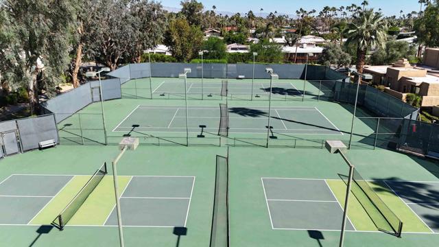 4881 S Winners Circle #B, Palm Springs, CA 92264