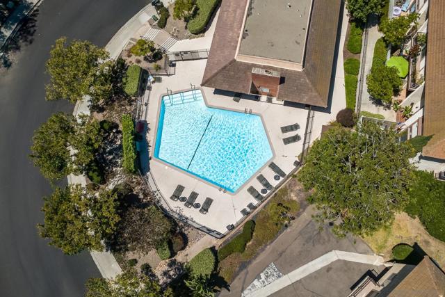 7813 Starling Dr, San Diego CA: https://media.crmls.org/mediaz/8f0b7485-453d-4239-85d4-3d8c0b9d45a1.jpg