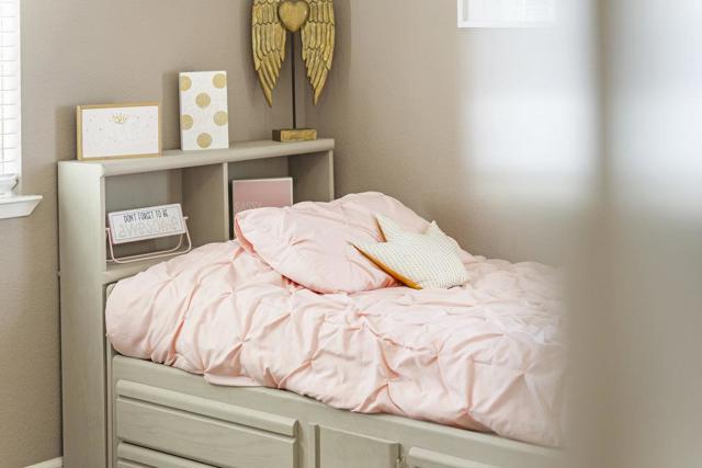 2230 Ventana Court, Hollister CA: https://media.crmls.org/mediaz/8f0c0a1e-62a1-40f5-b9a4-2d81c887b8ae.jpg