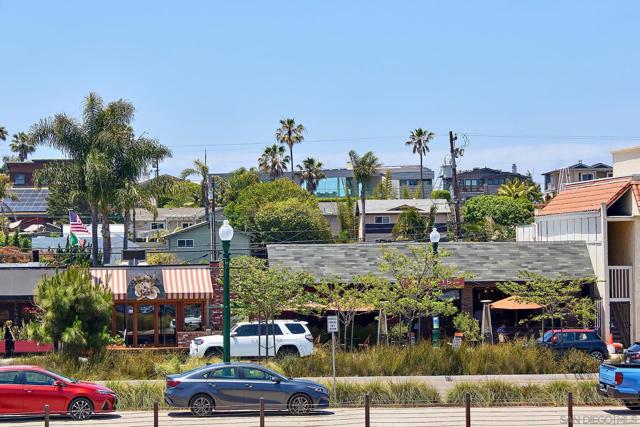 571 N Vulcan Ave, Encinitas CA: https://media.crmls.org/mediaz/8f0ce69f-ce69-46a6-a152-33c185016b3f.jpg