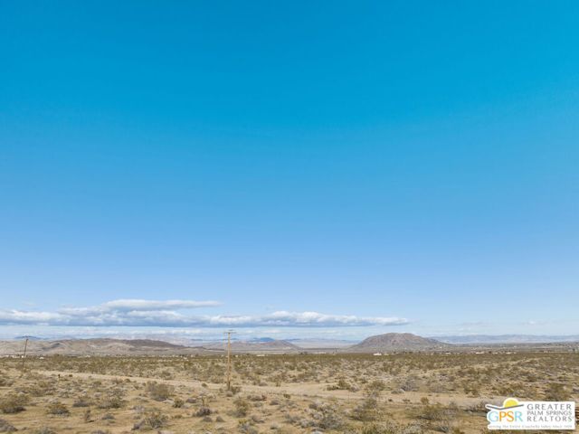 Image 39 of 42 For 1212 Acoma Trail