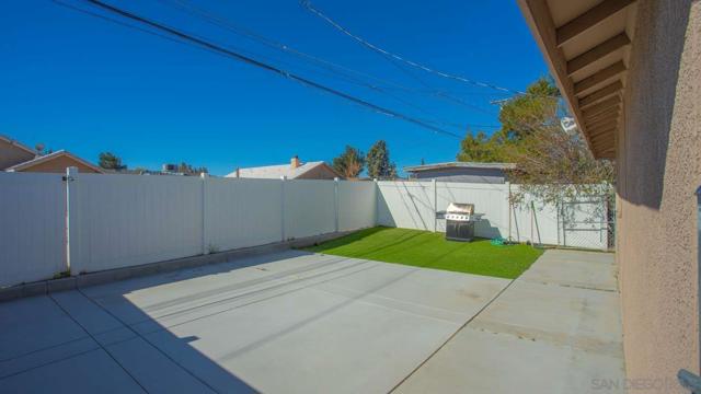 16475 Vine St, Hesperia, California 92345, ,Multi-Family,For Sale,Vine St,240025582SD