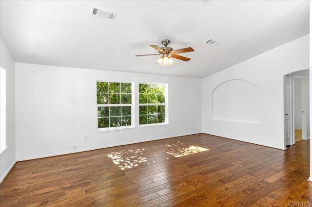 1930 W San Marcos Blvd, San Marcos CA: https://media.crmls.org/mediaz/8f0dd7f5-14a9-40e4-ab42-f017aadf964d.jpg