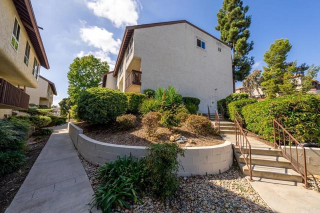 6131 Rancho Mission Road, San Diego CA: https://media.crmls.org/mediaz/8f0df0a0-ca98-418d-803d-f6739f0586cc.jpg